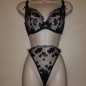 Agent Provocateur Milena bra 36D or 38D and thong AP 6 XX-Large black hearts NWT